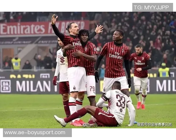 佛罗伦萨与AC米兰争夺维罗纳年轻前锋吉奥瓦尼桑塔纳的转会机会