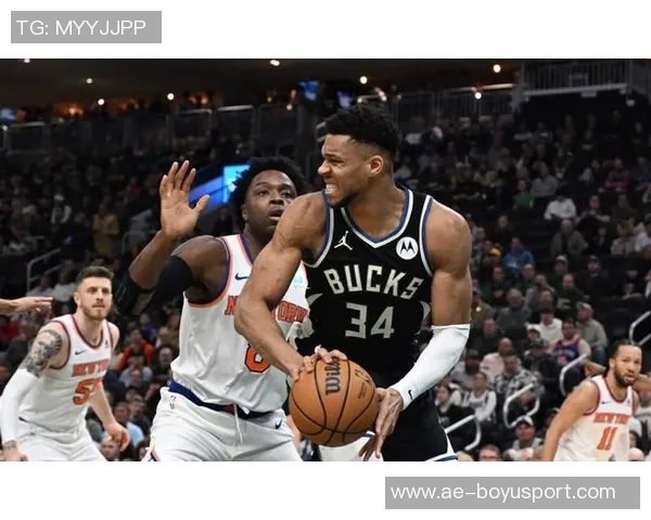 字母哥向队友透露有意加盟尼克斯或将被交易的想法